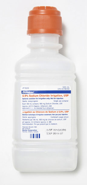 Normal Saline 0 9 Sodium Chloride For Irrigation In Plastic 500ml Pour Bottle Medical Mart